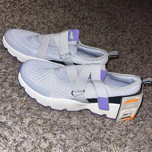 Avia Adjustable Memory Foam women's slip on athletic shoes size 7 NEW